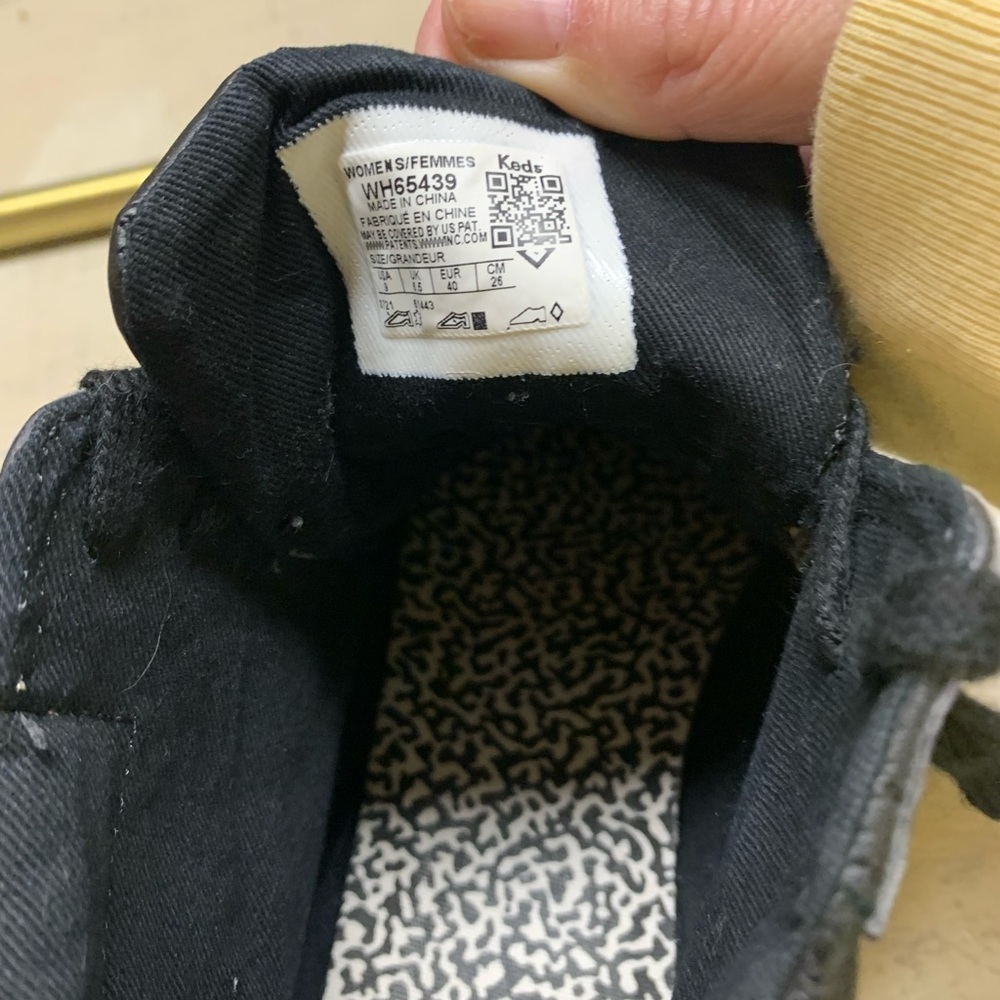 Keds high top , new